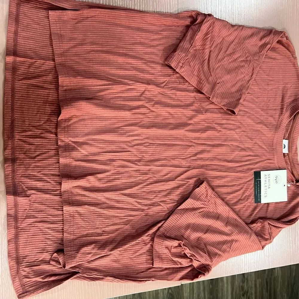 Senita Ribbed Top